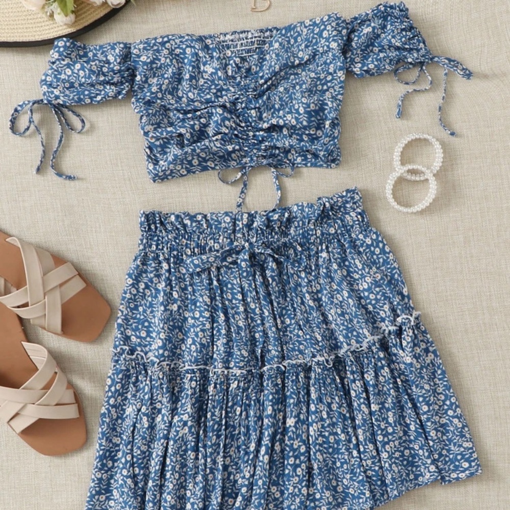 2 Piece SHEIN floral set